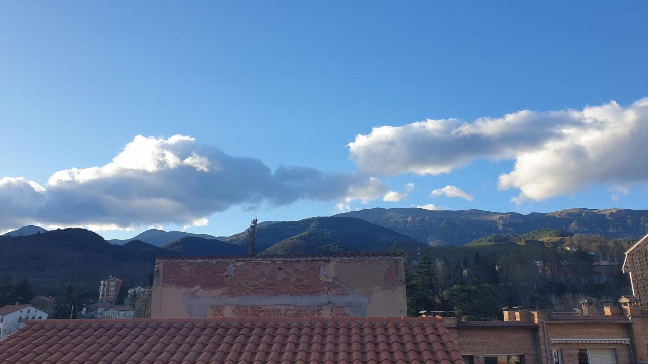 Casa Matilda - Apartamento Con Chimenea, Vistas, Rustico-Elegante En El Centro Sant Joan de les Abadesses Eksteriør bilde